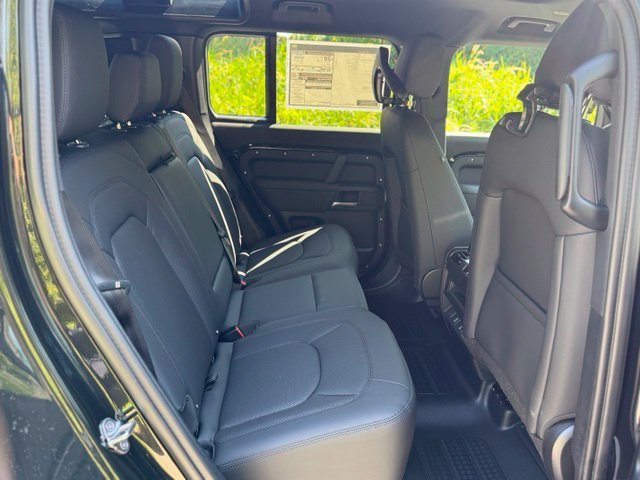 New 2026 Land Rover Defender 110 S AWD/4WD image 17
