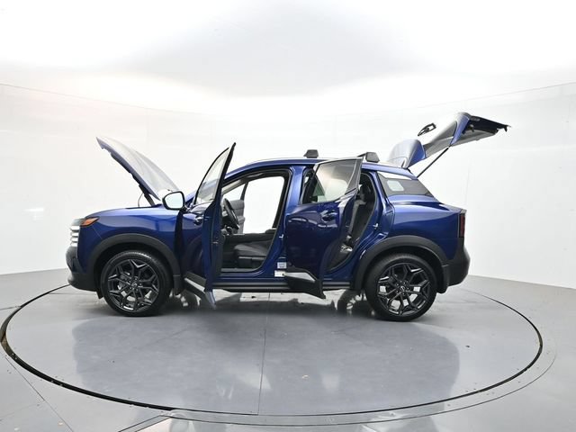 Used 2026 Nissan Kicks SR w/ SR Premium Package AWD/4WD image 37