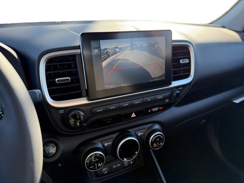New 2026 Hyundai Venue SEL FWD image 17