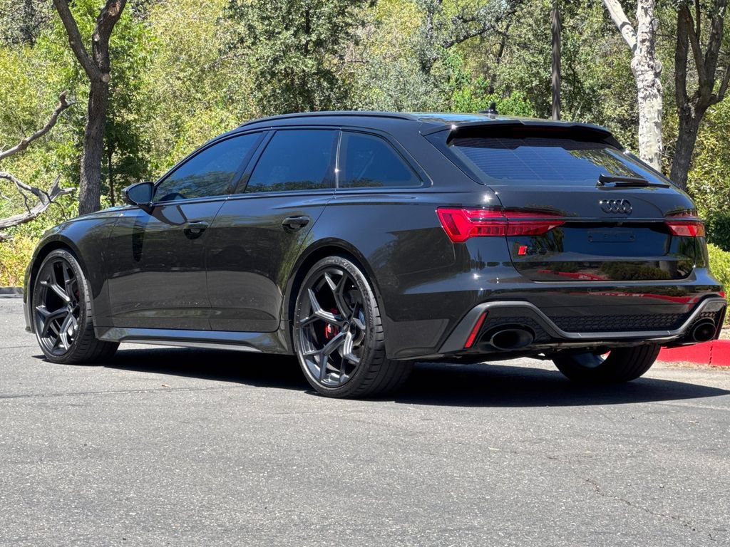 Used 2024 Audi RS 6 performance AWD/4WD image 7