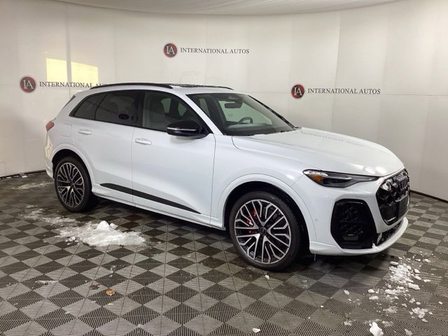 New 2025 Audi SQ5 Premium Plus image 3