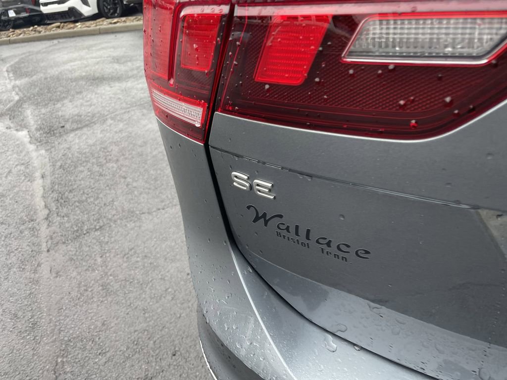 Certified 2023 Volkswagen Tiguan SE image 6