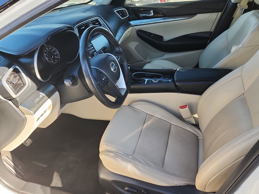Used 2021 Nissan Maxima 3.5 SV w/ Floor Mat Group image 7