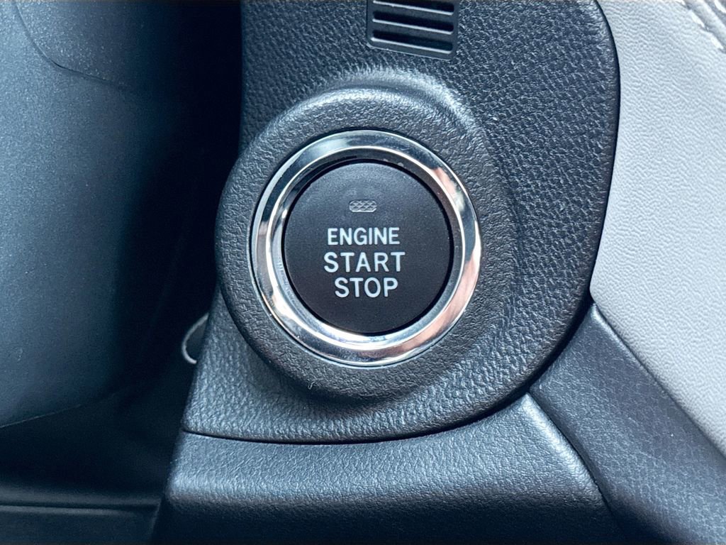 Certified 2025 Subaru Outback Limited image 23