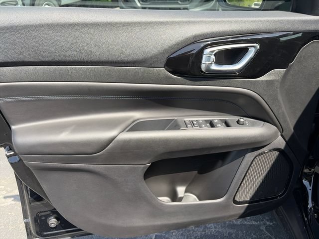 New 2026 Jeep Compass Latitude AWD/4WD image 15