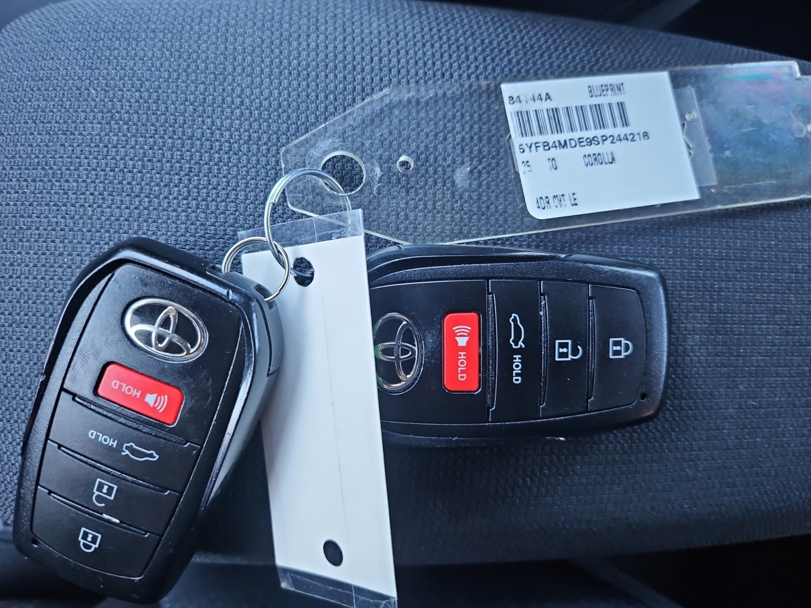 Used 2025 Toyota Corolla LE w/ LE Premium Package FWD image 21