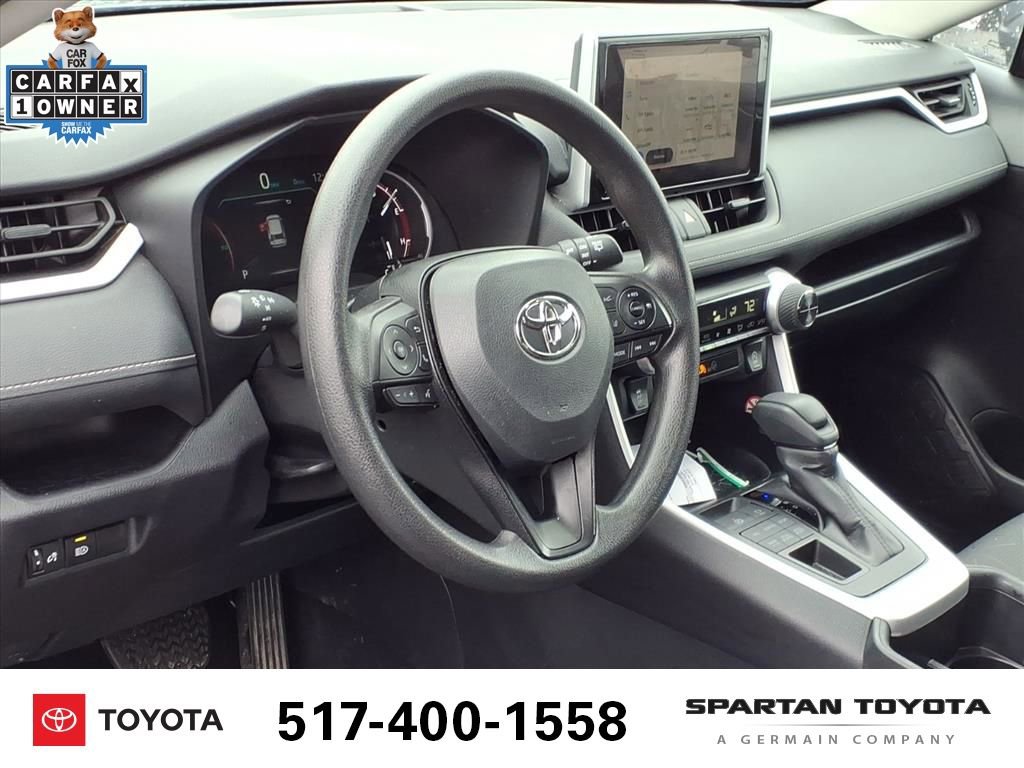Used 2025 Toyota RAV4 XLE image 13