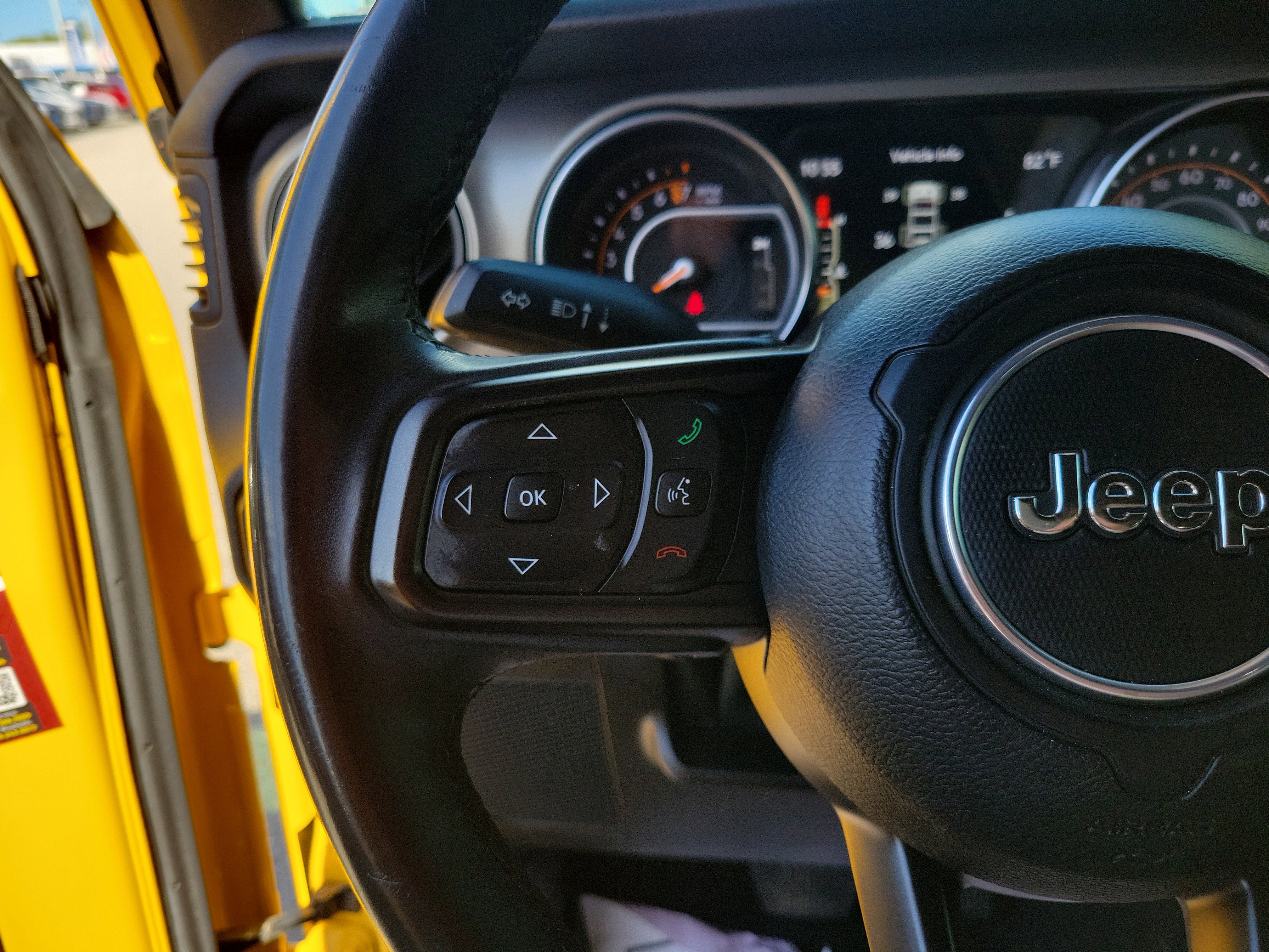 Used 2018 Jeep Wrangler Unlimited Sport S AWD/4WD image 28