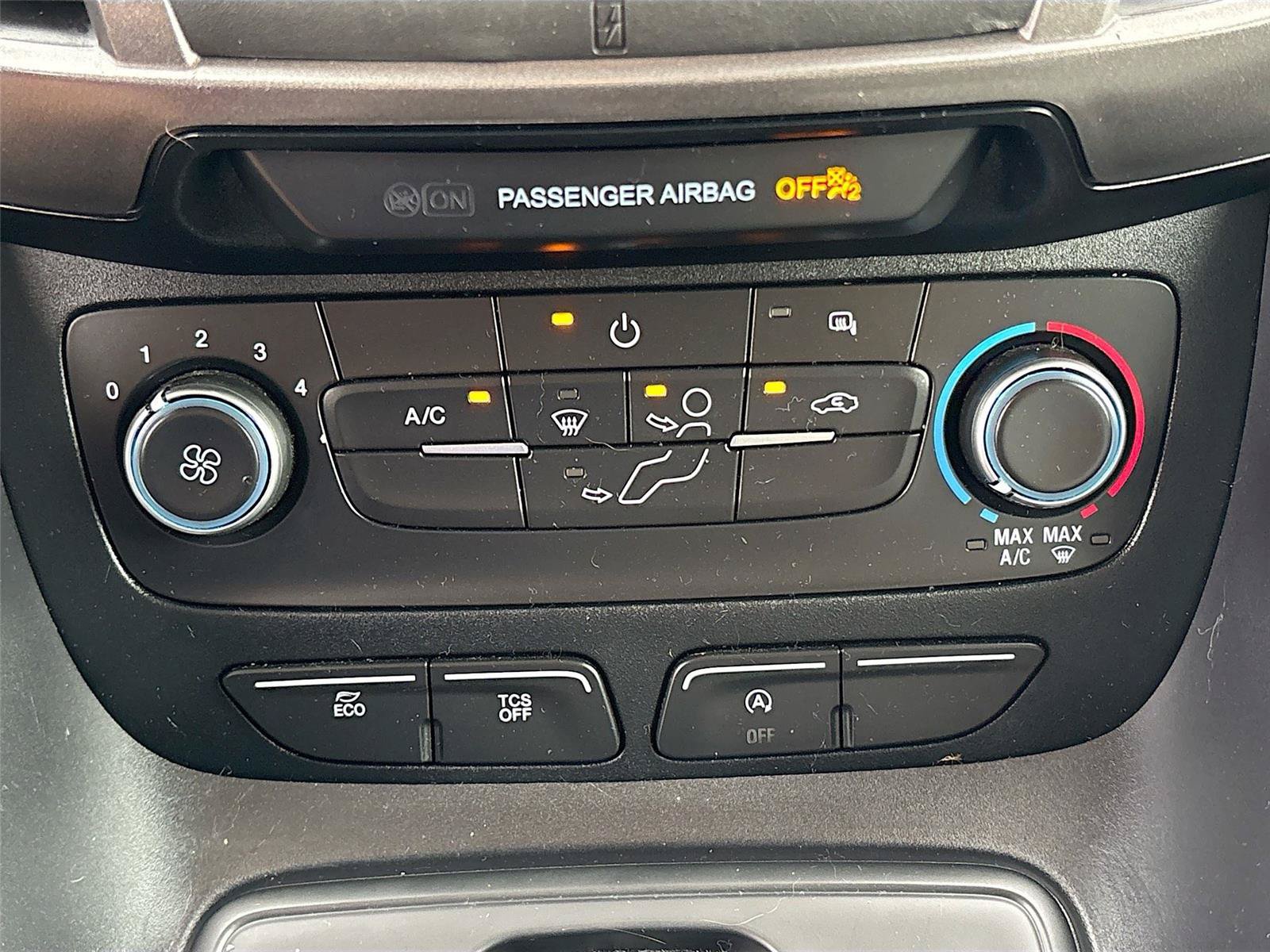 Used 2022 Ford Transit Connect XLT FWD image 16