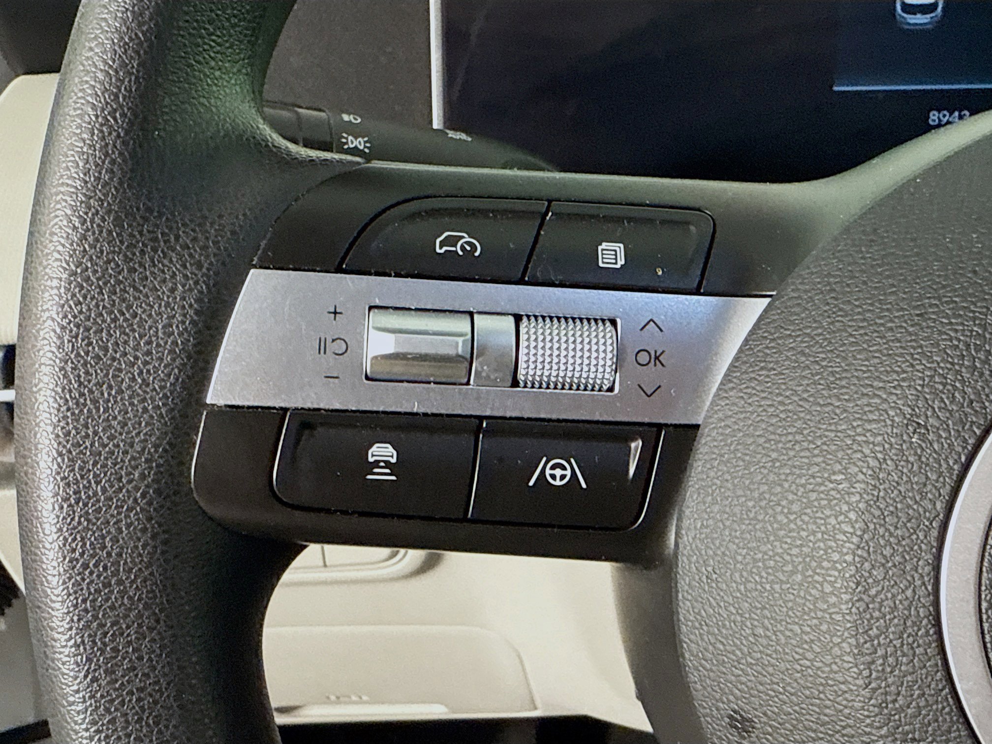 Used 2025 Hyundai Tucson SEL image 14