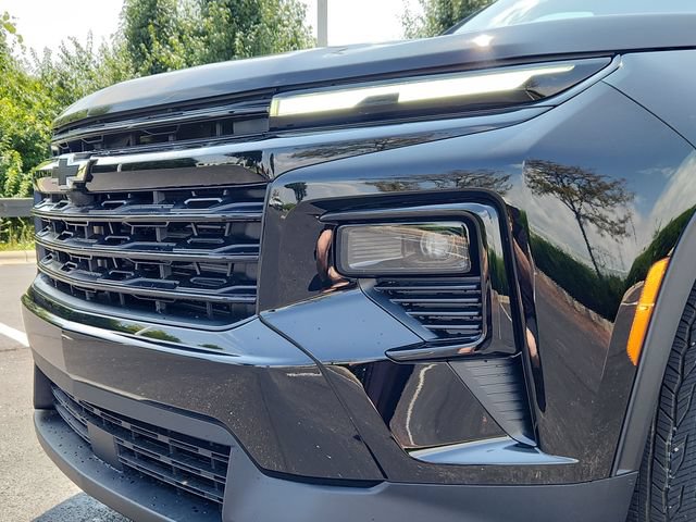 New 2027 Chevrolet Traverse LT w/ Midnight/Sport Edition AWD/4WD image 10