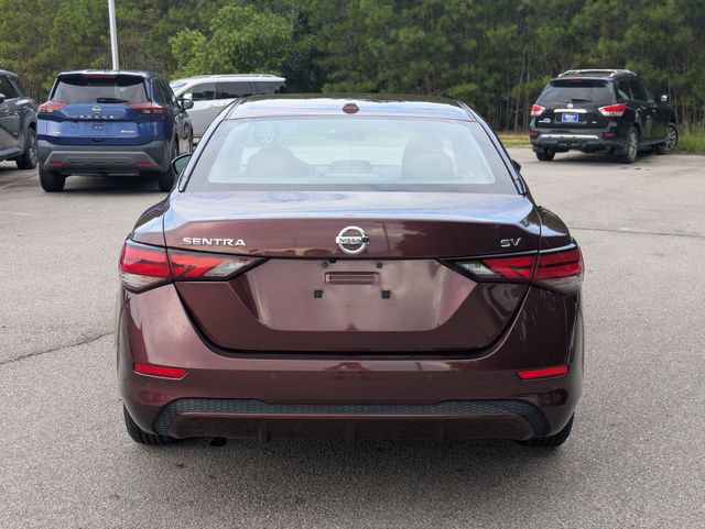 Used 2022 Nissan Sentra SV FWD image 4