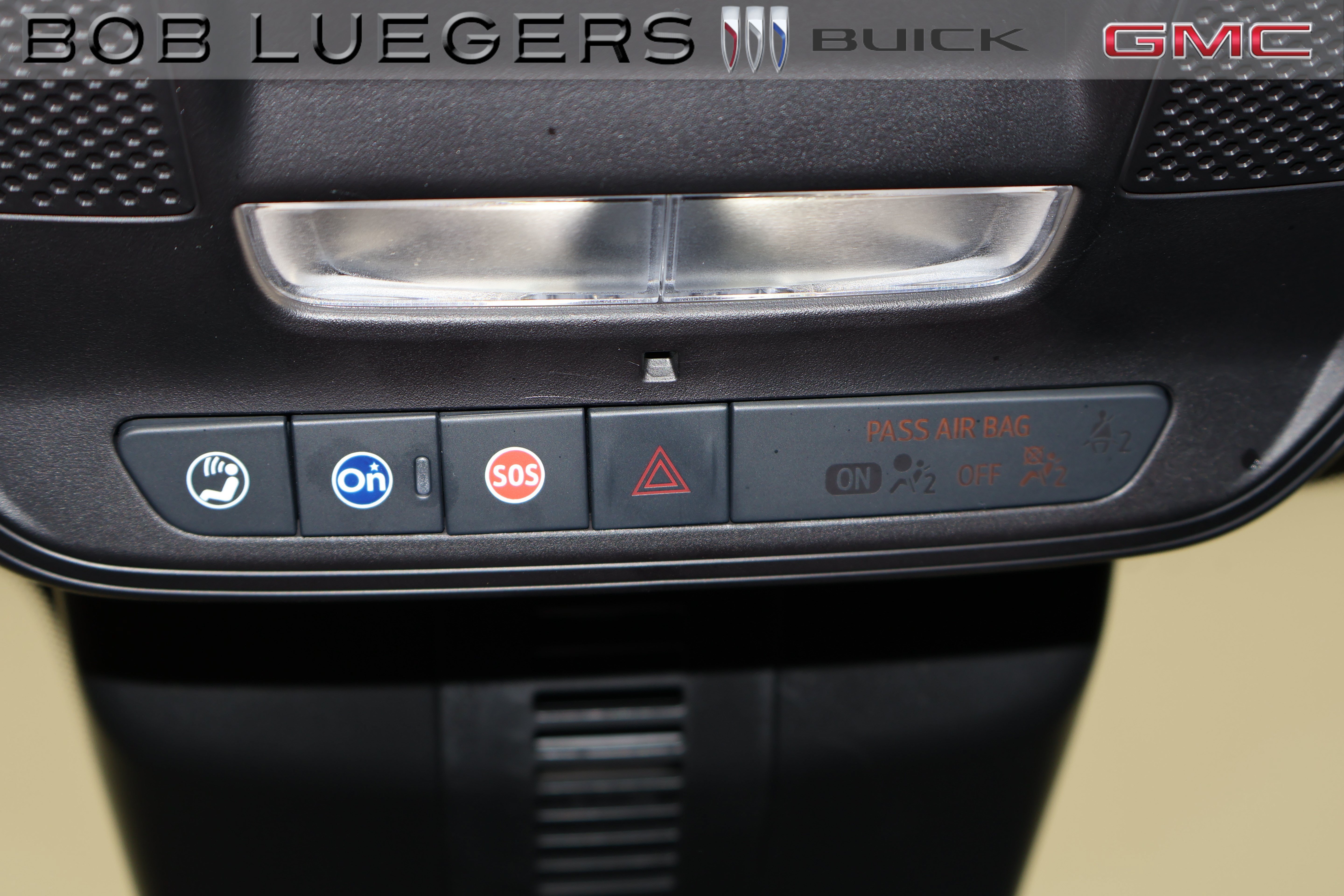Certified 2025 GMC Acadia Elevation FWD image 27