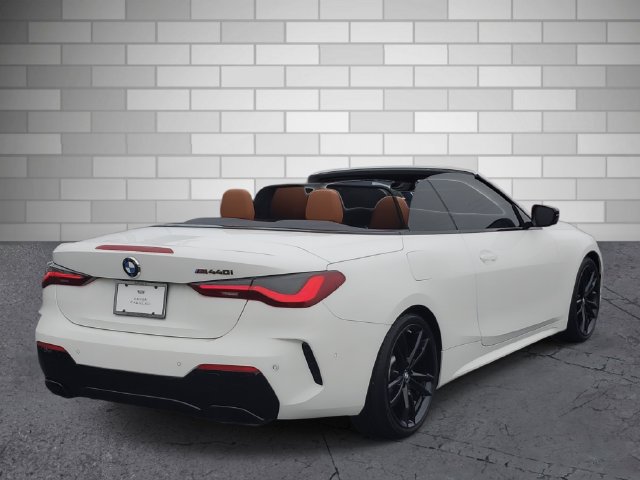Used 2021 BMW M440i Convertible w/ Executive Package RWD image 5
