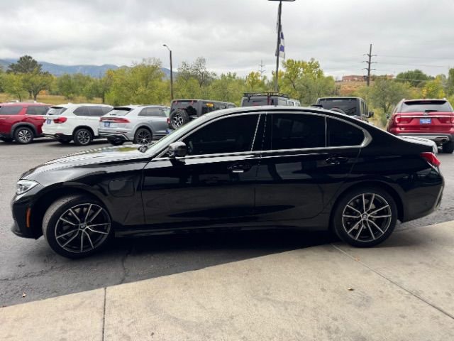 Used 2021 BMW 330e xDrive image 4