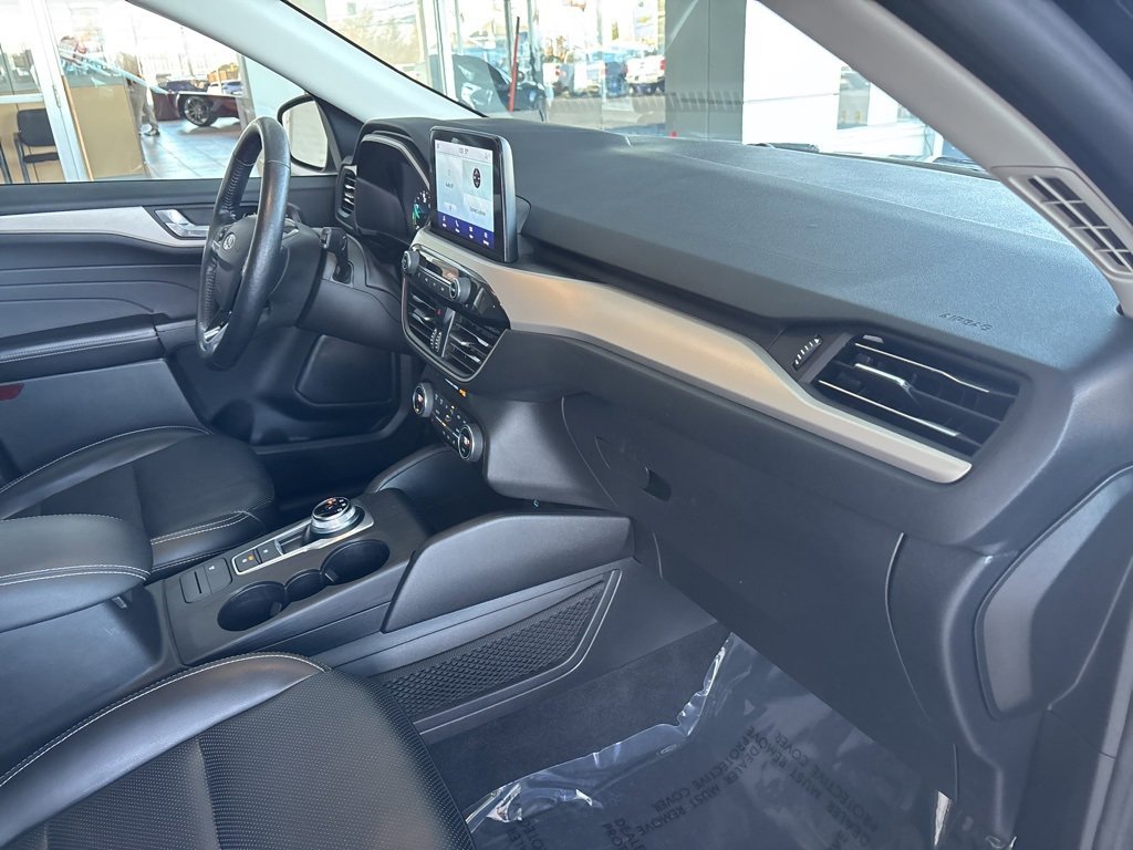 Used 2021 Ford Escape SEL image 33