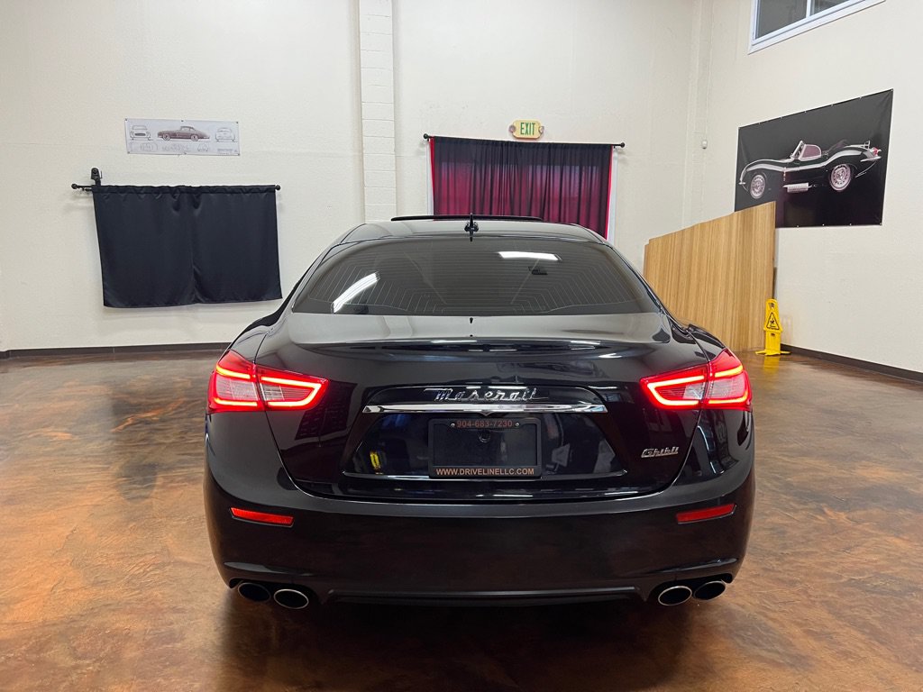 Used 2014 Maserati Ghibli RWD image 8