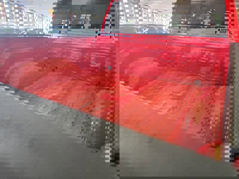 Used 2019 RAM 1500 Classic SLT image 25