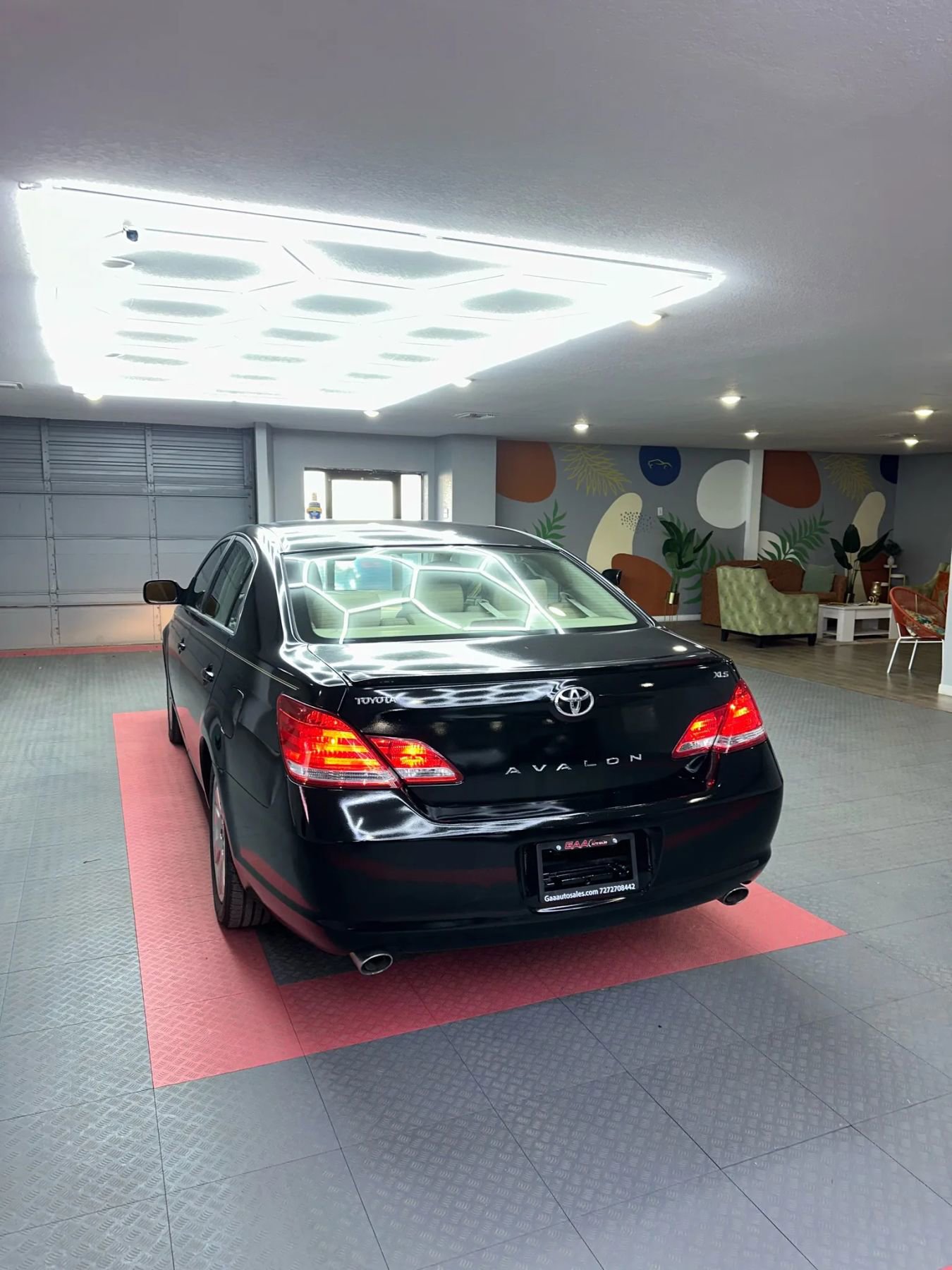 Used 2006 Toyota Avalon XLS image 4