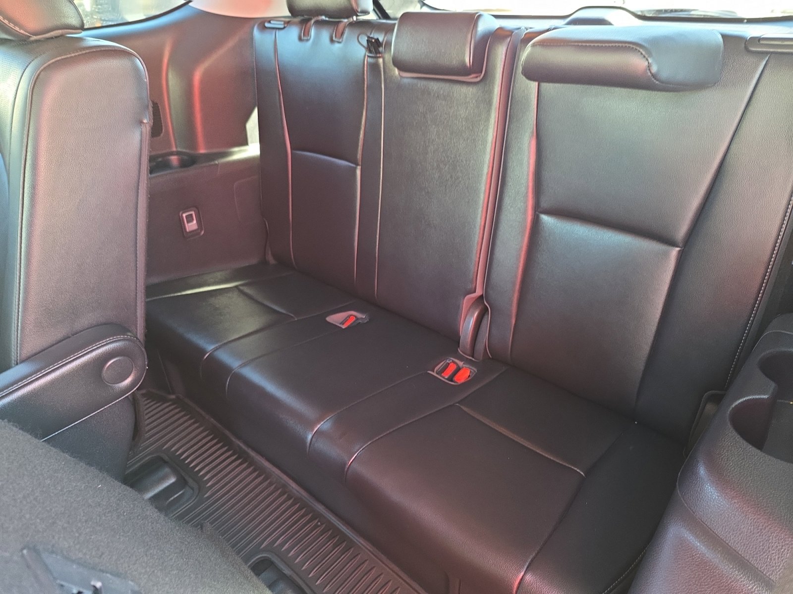 Used 2020 Toyota Highlander Platinum image 19