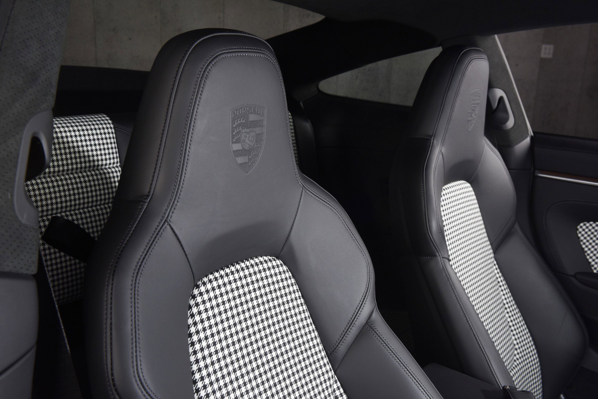 Used 2023 Porsche 911 Sport Classic image 19