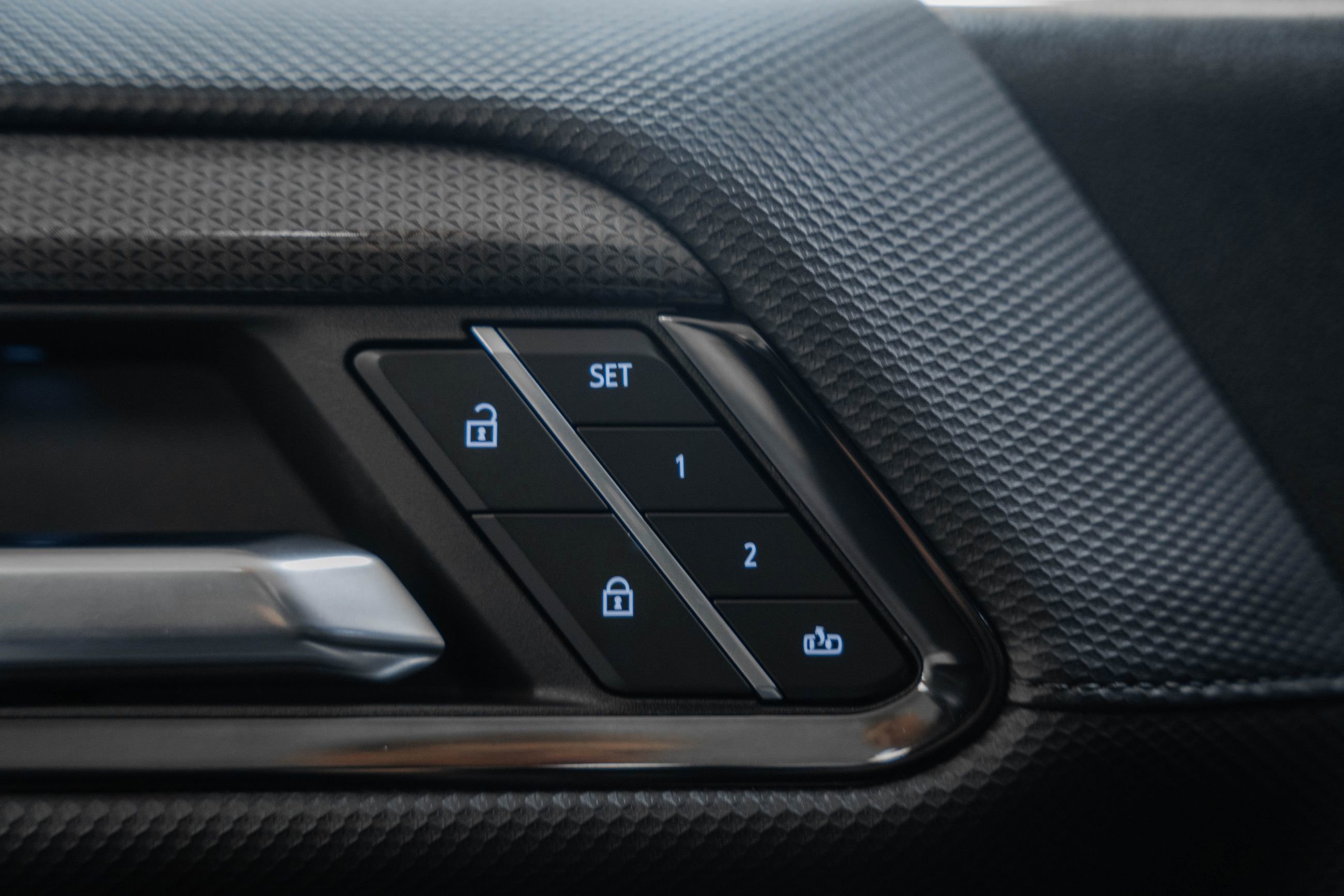 Used 2024 Chevrolet Silverado 1500 ZR2 image 46