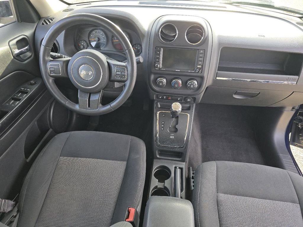 Used 2015 Jeep Patriot Latitude w/ Sun/Sound Group image 19