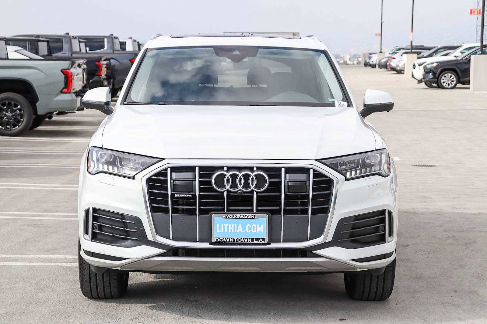 Used 2024 Audi Q7 Premium Plus image 2