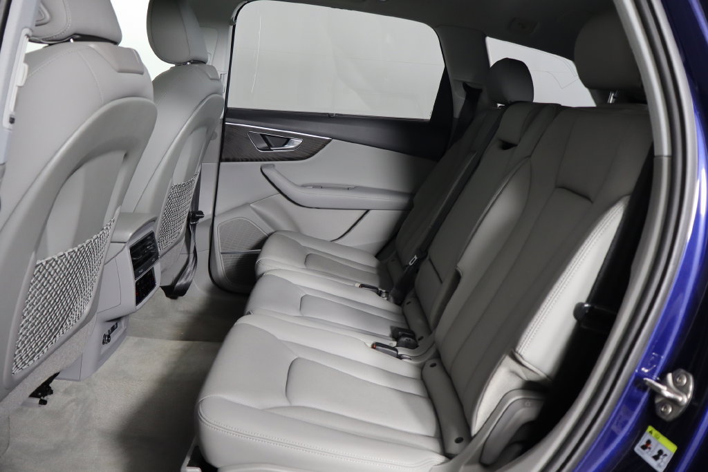 Used 2021 Audi Q7 3.0T Prestige AWD/4WD image 15