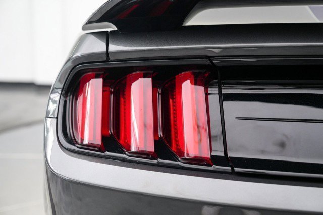 Used 2019 Ford Mustang Shelby GT350 w/ Technology Package image 14