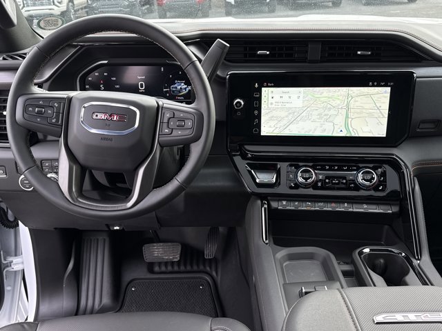 Used 2025 GMC Sierra 3500 AT4 w/ AT4 Preferred Package image 7