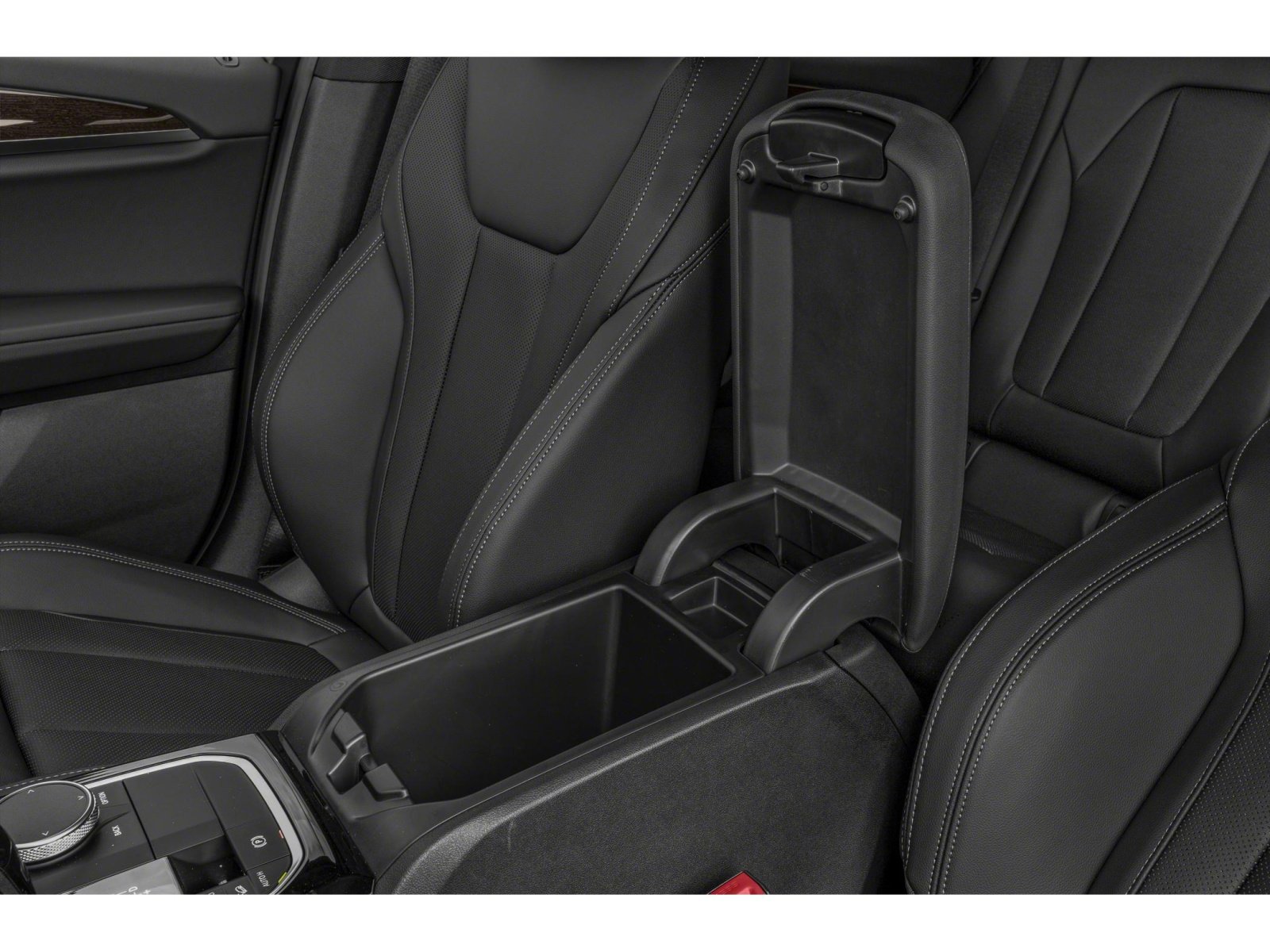 Used 2023 BMW X4 xDrive30i w/ M Sport Package image 12