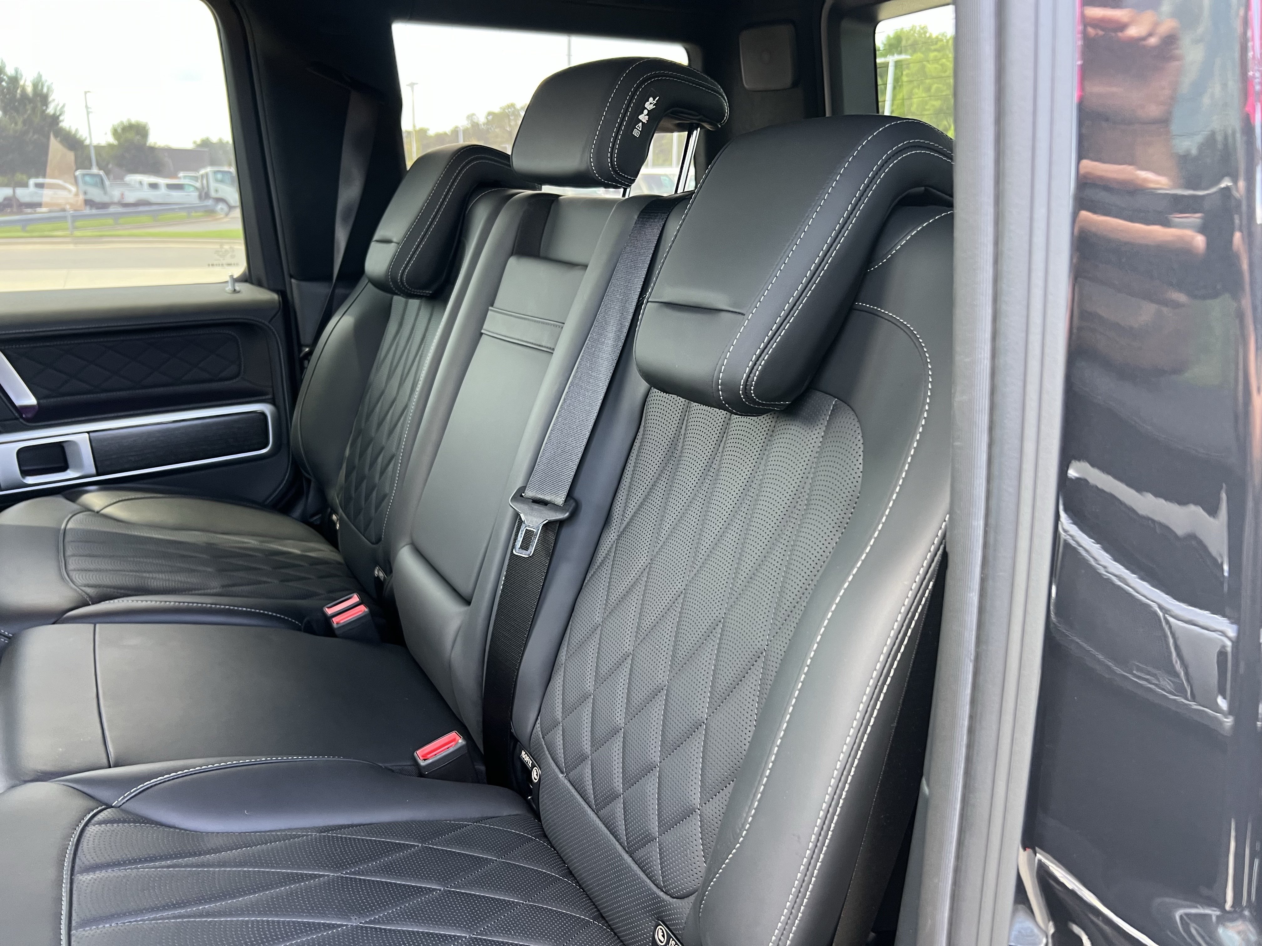 Used 2022 Mercedes-Benz G 550 image 33