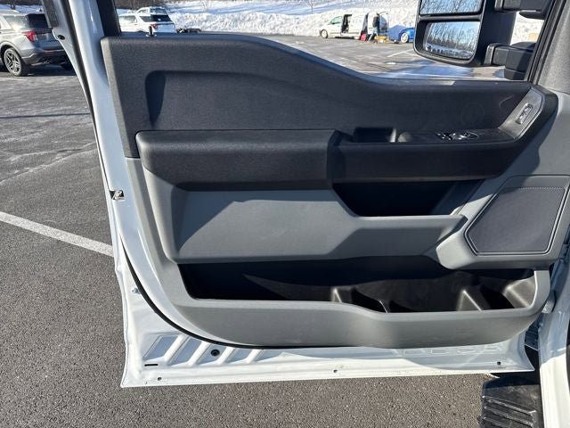 New 2026 Ford F550 4x4 Regular Cab Super Duty image 18