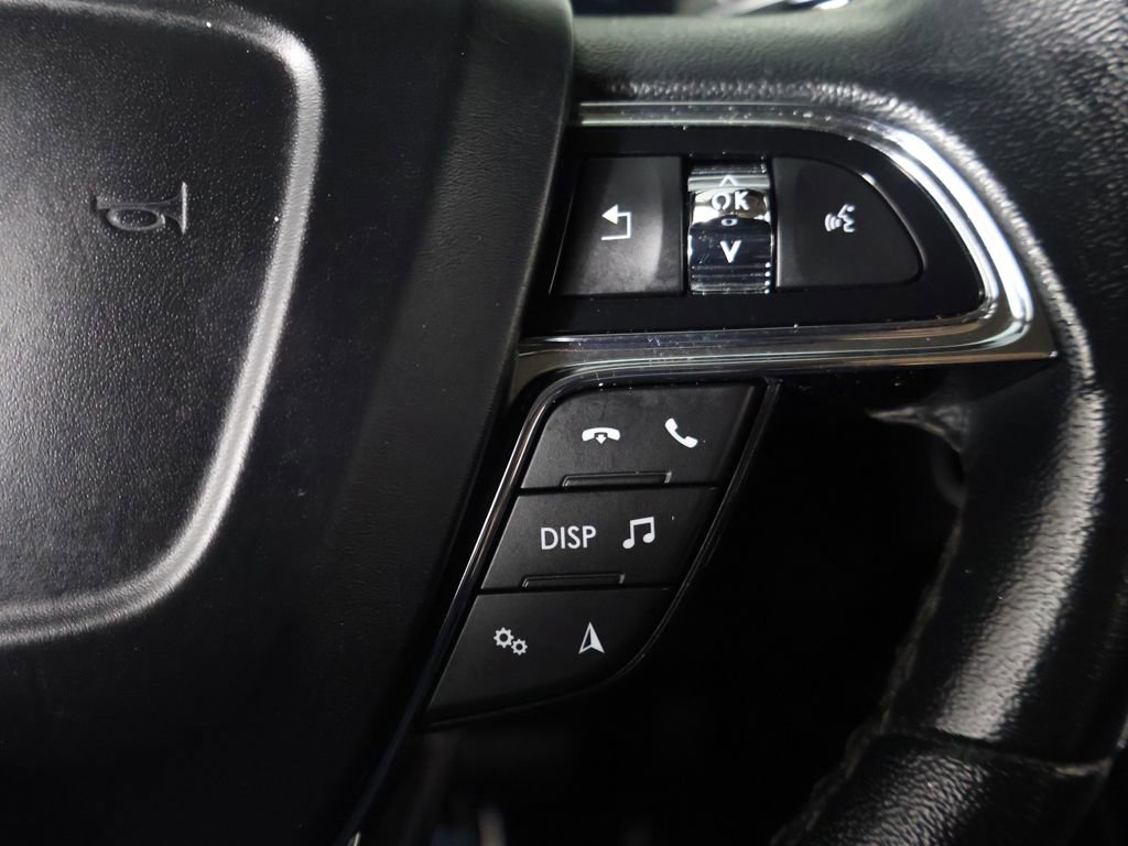 Used 2023 Lincoln Nautilus FWD w/ Premium Package image 42