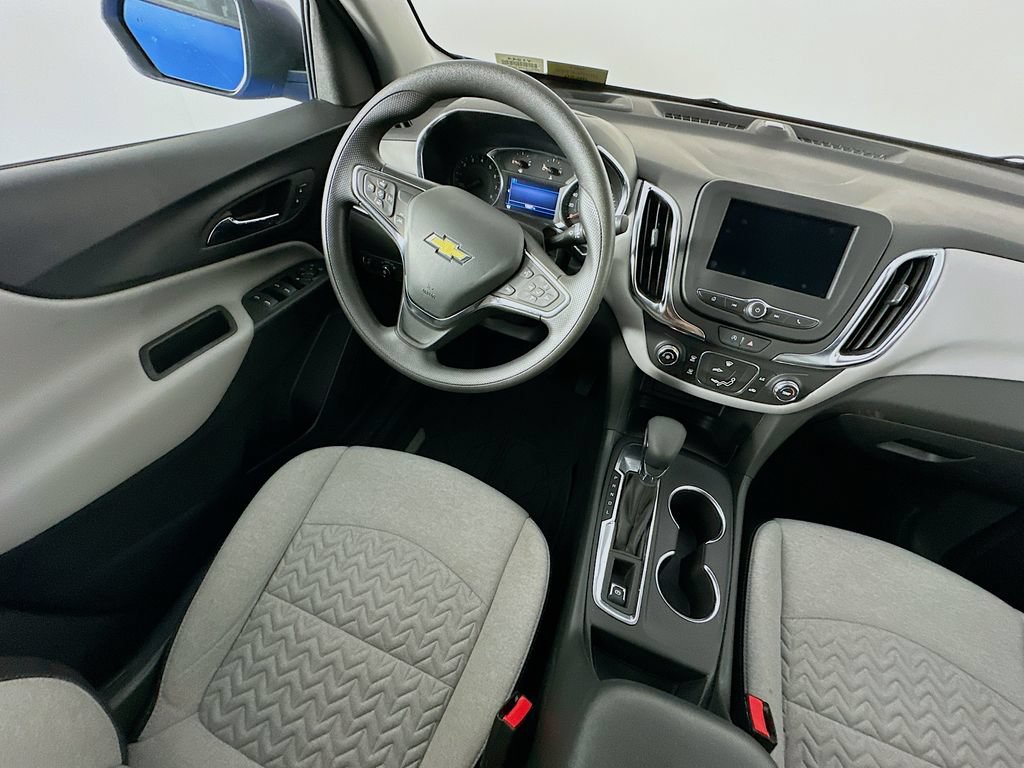 Used 2024 Chevrolet Equinox LS w/ LS Convenience Package FWD image 9