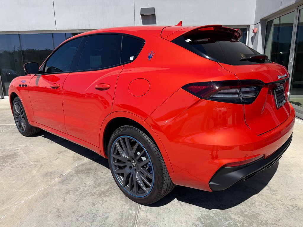 Certified 2023 Maserati Levante F Tributo AWD/4WD image 5