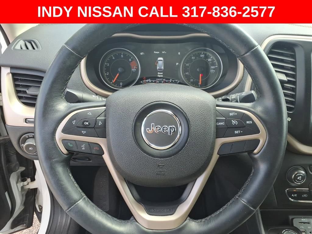 Used 2016 Jeep Cherokee Limited AWD/4WD image 19