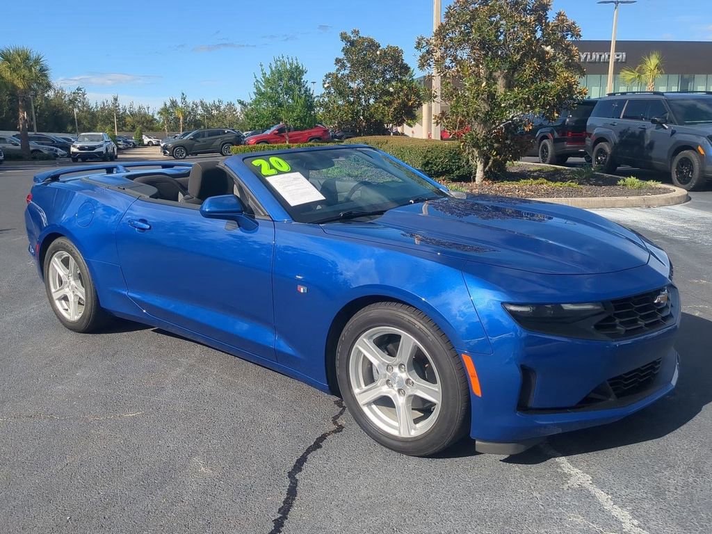 Used 2020 Chevrolet Camaro LT image 11