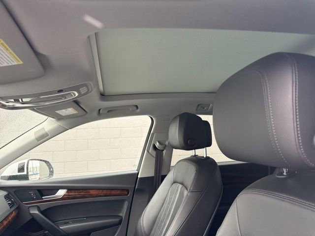 Used 2018 Audi Q5 2.0T Premium Plus w/ Premium Plus Package image 18