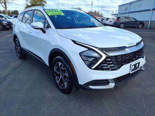 Used 2023 Kia Sportage EX image 3