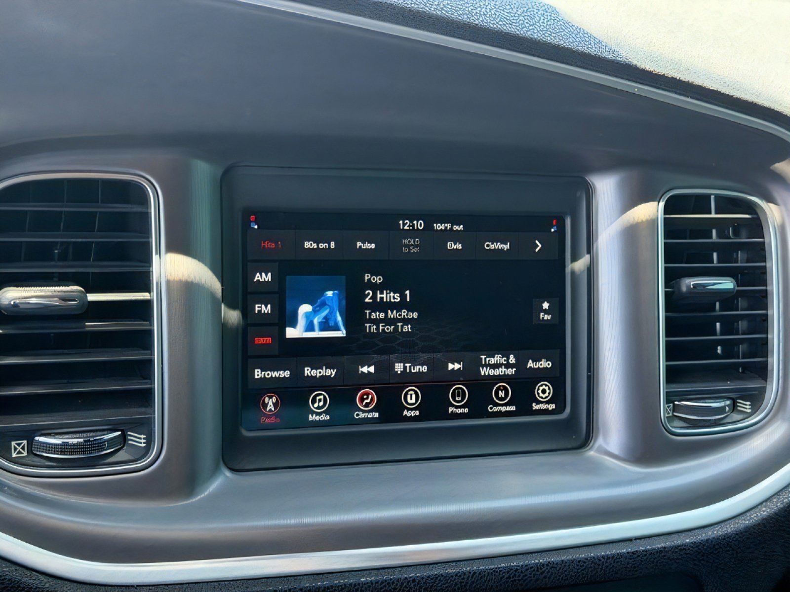 Used 2019 Dodge Charger SXT RWD image 24