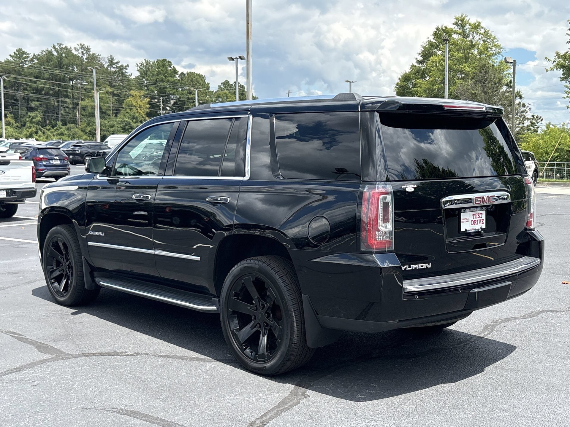 Used 2020 GMC Yukon Denali AWD/4WD image 21