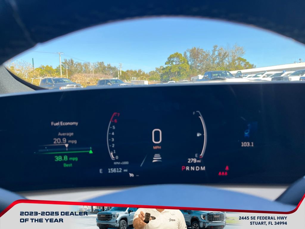 Used 2024 Cadillac XT4 Luxury image 28