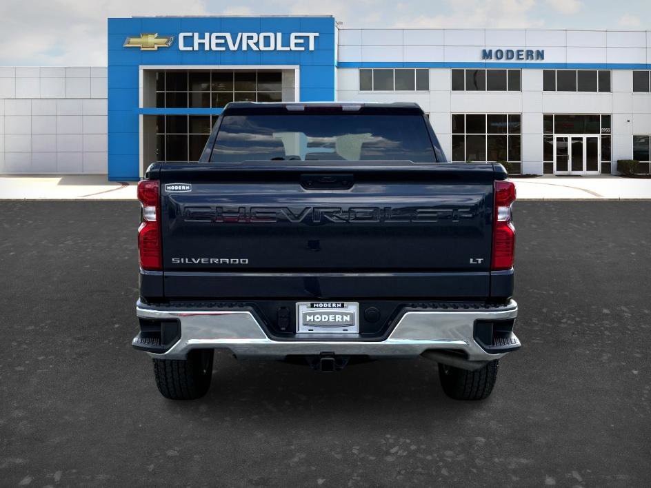 Used 2023 Chevrolet Silverado 1500 LT AWD/4WD image 4