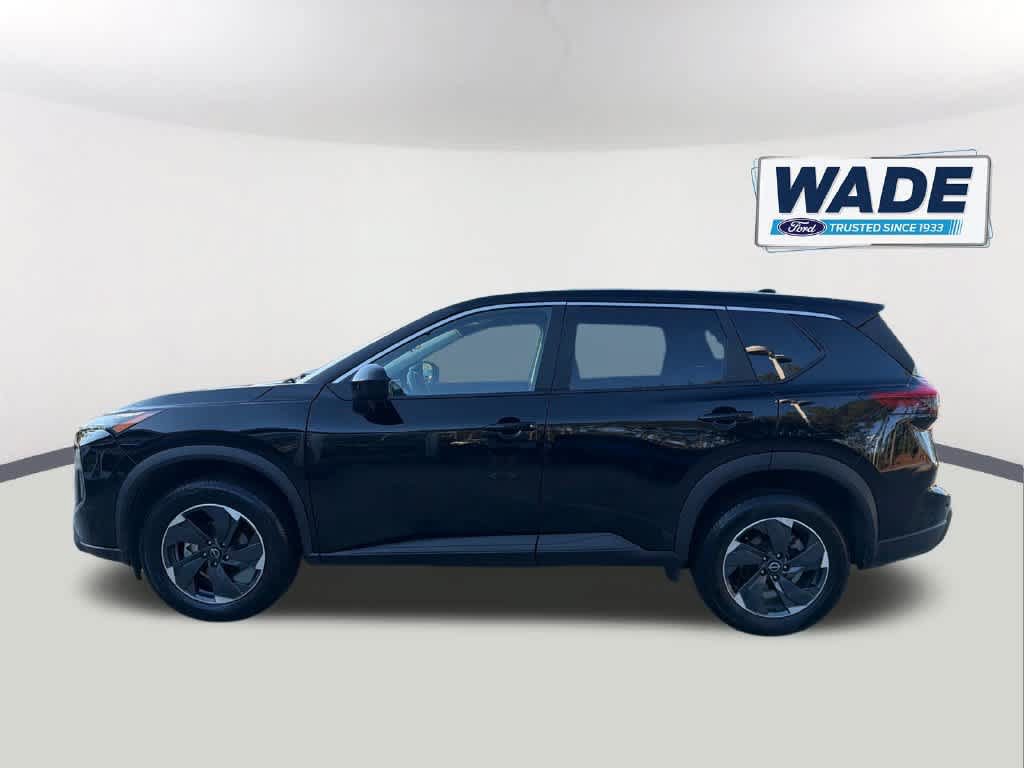 Used 2024 Nissan Rogue SV AWD/4WD image 8