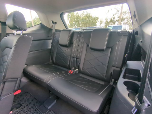 Used 2024 Volkswagen Atlas SE FWD image 15