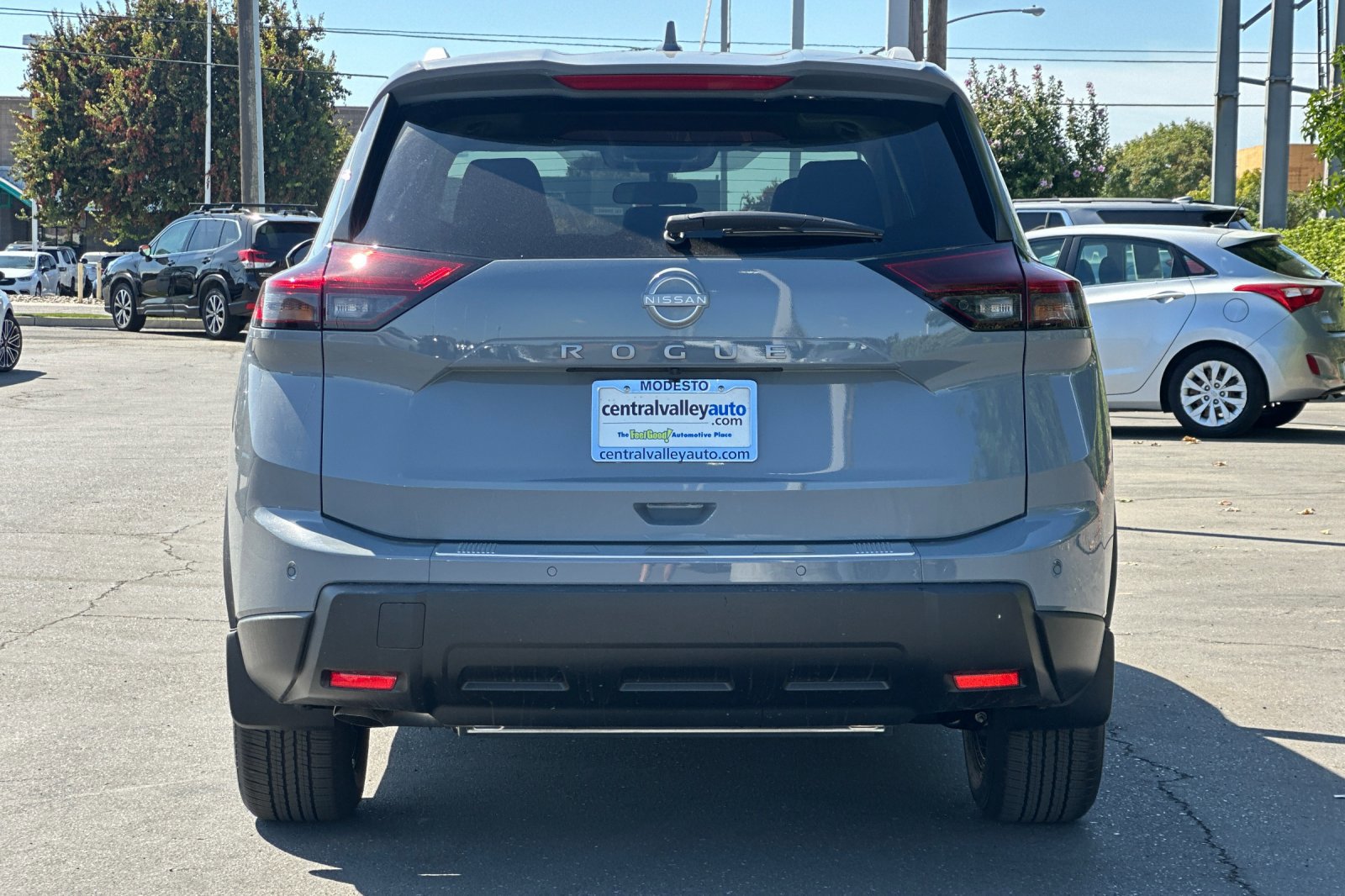 New 2026 Nissan Rogue SV image 5