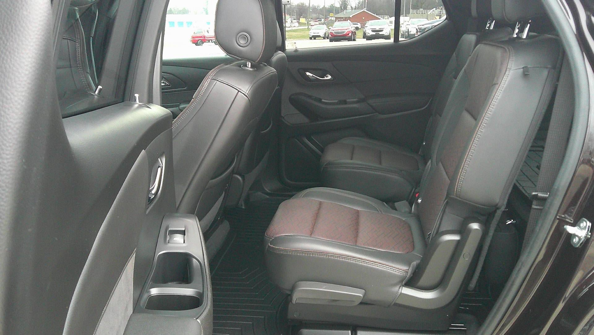 Used 2022 Chevrolet Traverse High Country image 13