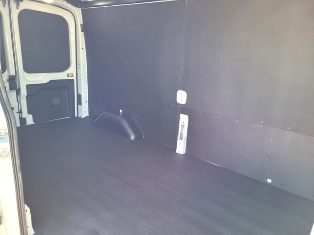New 2026 Ford Transit 250 148 Medium Roof w/ Load Area Protection Package image 8